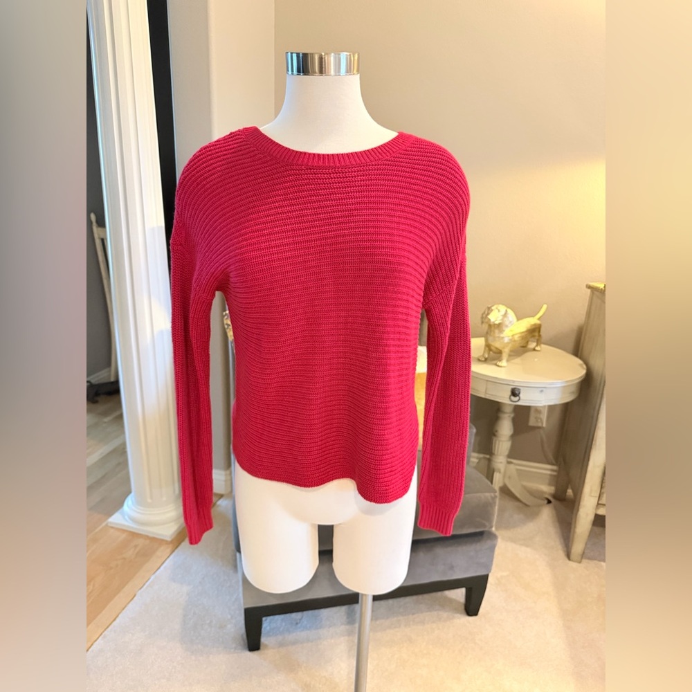 Hollister Sweater (XS)